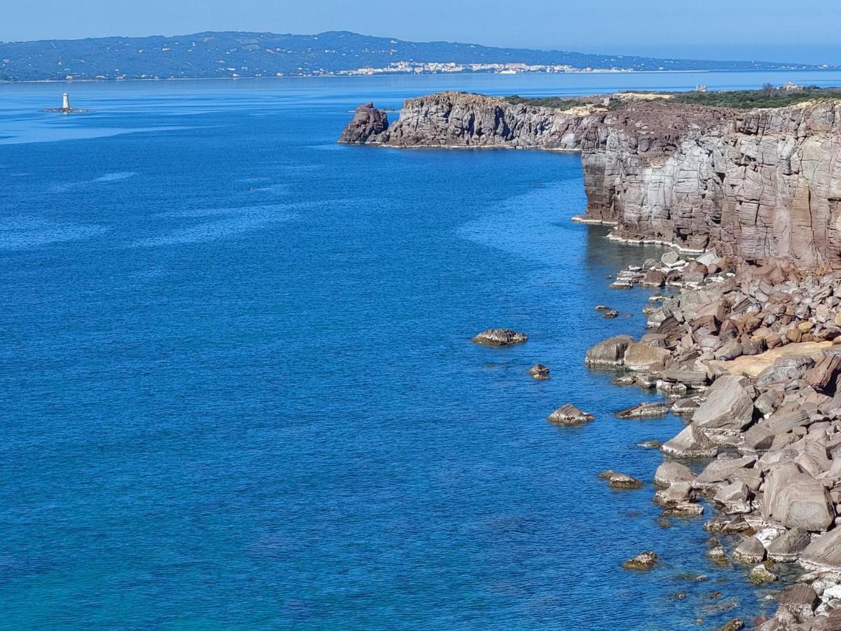 Ca' Maraisci, Incantevole Appartamento Vista Mare Calasetta Buitenkant foto
